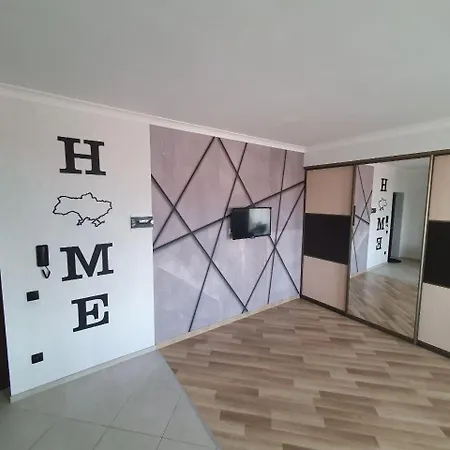 Na Shashkevicha 16 *