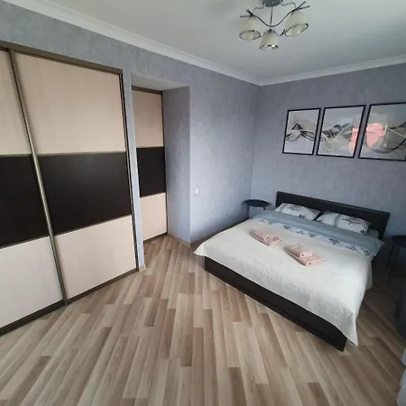 Na Shashkevicha 16 *