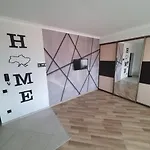 Na Shashkevicha 16 * Trouskavets
