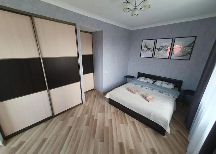 Na Shashkevicha 16 *