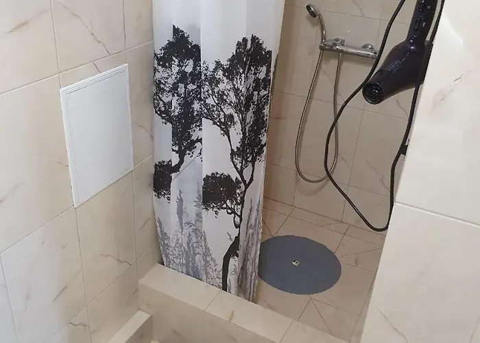 Апартаменты Na Shashkevicha 16